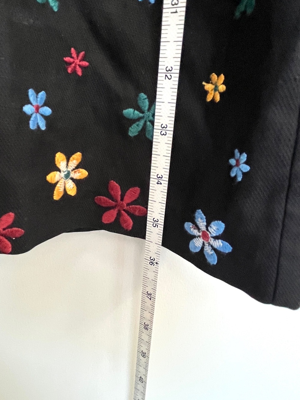 Anthropologie, Akemi + kin Maud Embroidered shift dress, size 6 - Picture 9 of 16